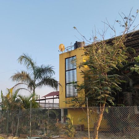 White Smoke Villa Igatpuri Kültér fotó
