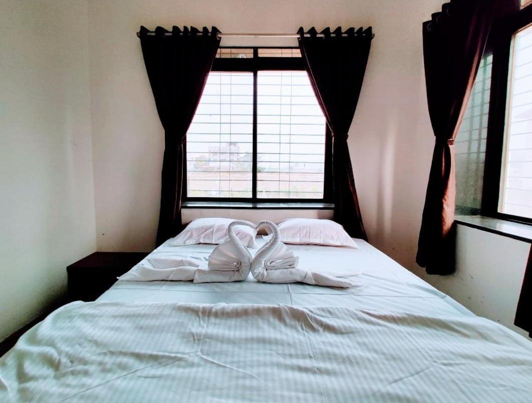White Smoke Villa Igatpuri Kültér fotó