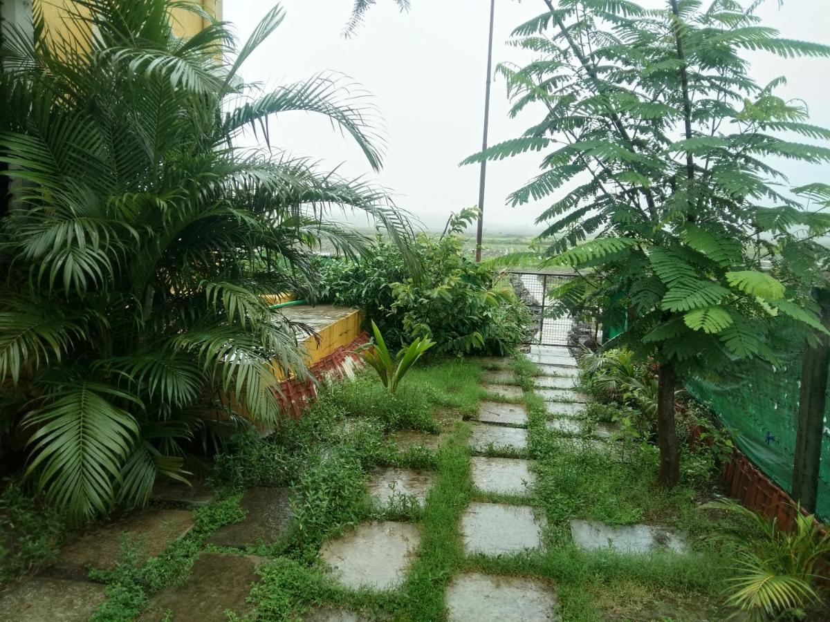 White Smoke Villa Igatpuri Kültér fotó