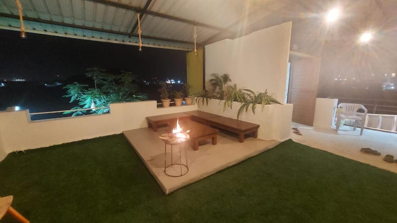 White Smoke Villa Igatpuri Kültér fotó