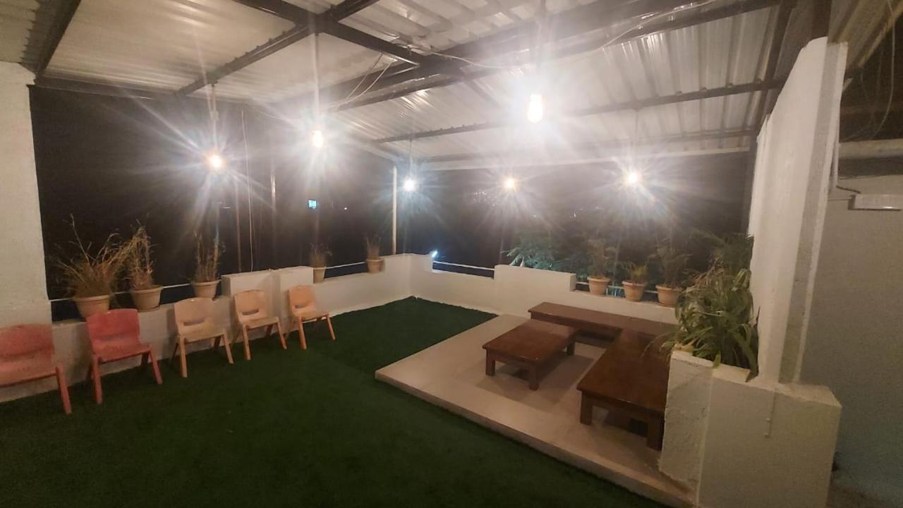 White Smoke Villa Igatpuri Kültér fotó